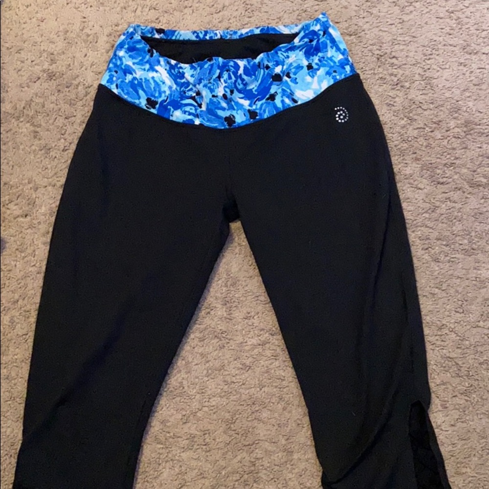 Yoga pants
